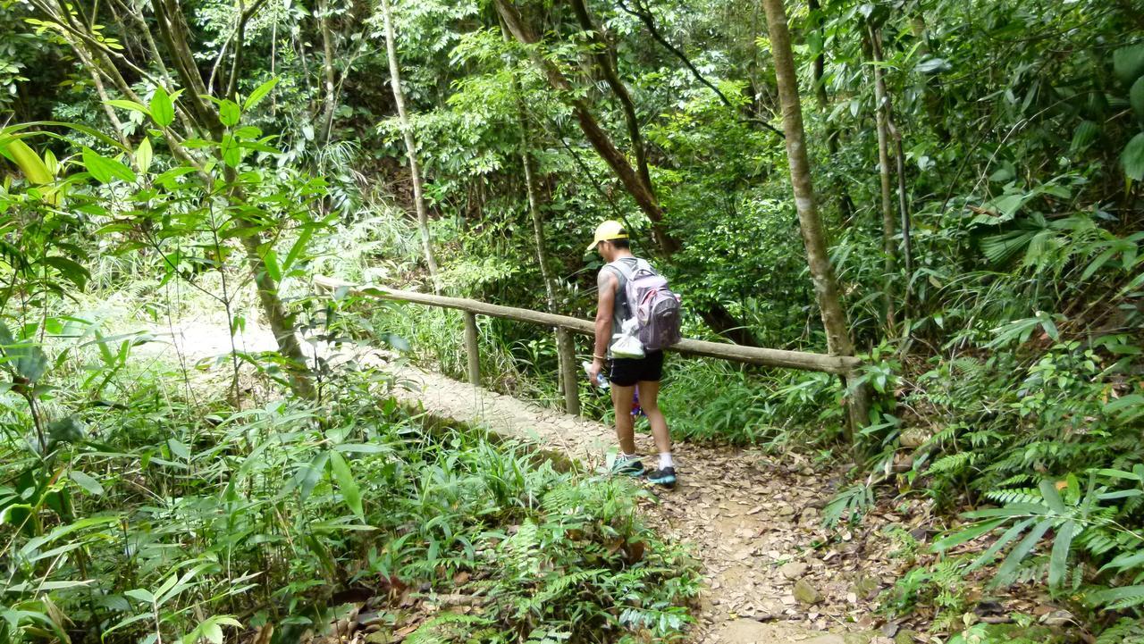 The Hillside Homestay Hue Buitenkant foto