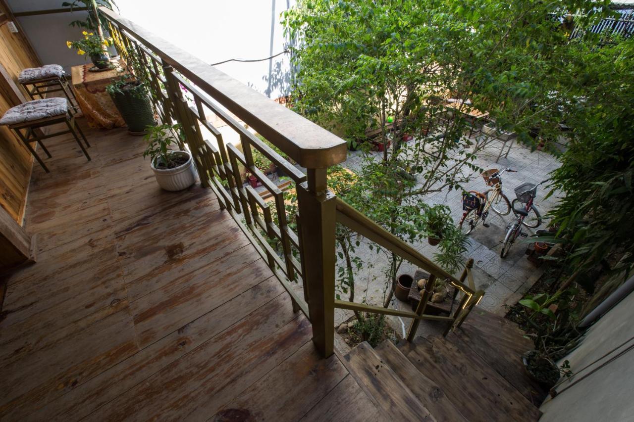 The Hillside Homestay Hue Buitenkant foto